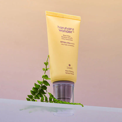 Haruharu wonder Black Rice Moisture Airyfit Daily Sunscreen SPF50+/PA++++