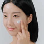 SKIN1004 Madagascar Centella Hyalu-Cica Water-Fit Sun Serum 50ml