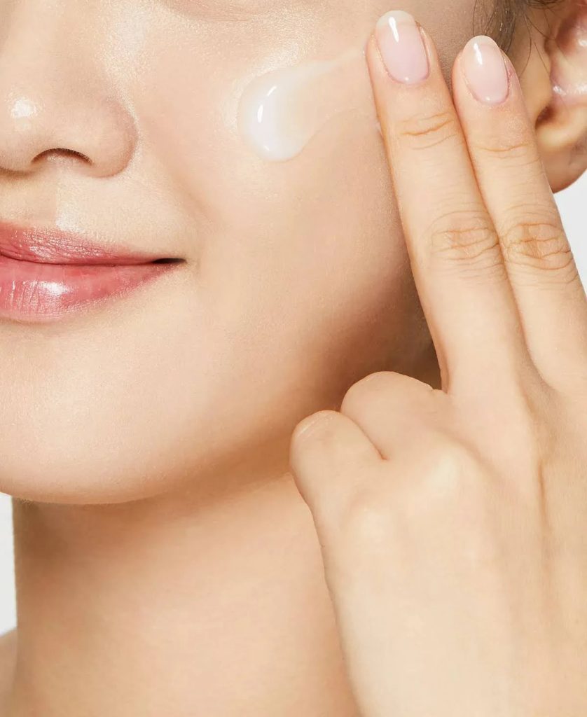 COSRX  OIL-FREE ULTRA MOISTURIZING LOTION - Image 6